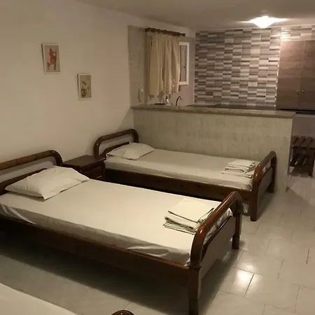 Valvi Irini Apartamento *